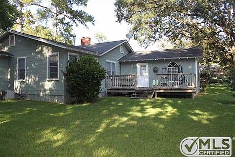 4th image of 602 NE 1st St