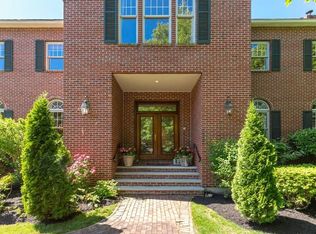 42 Solomon Pierce Rd, Lexington, MA 02420