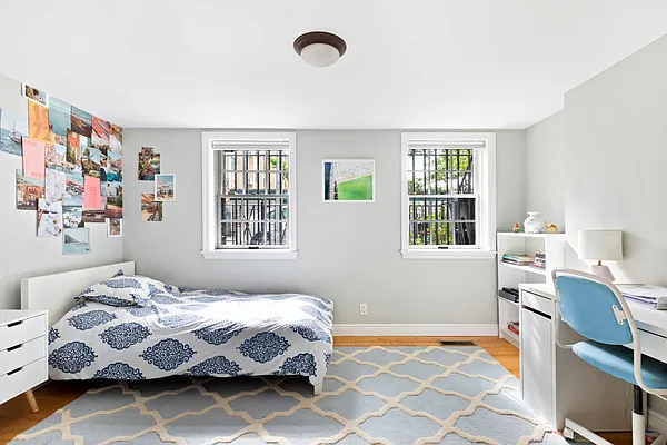 Sold by Compass | media 19