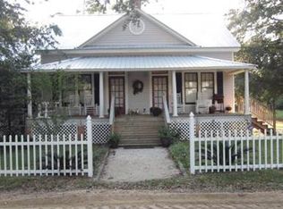 1989 Taylor Ave, Sneads, FL 32460