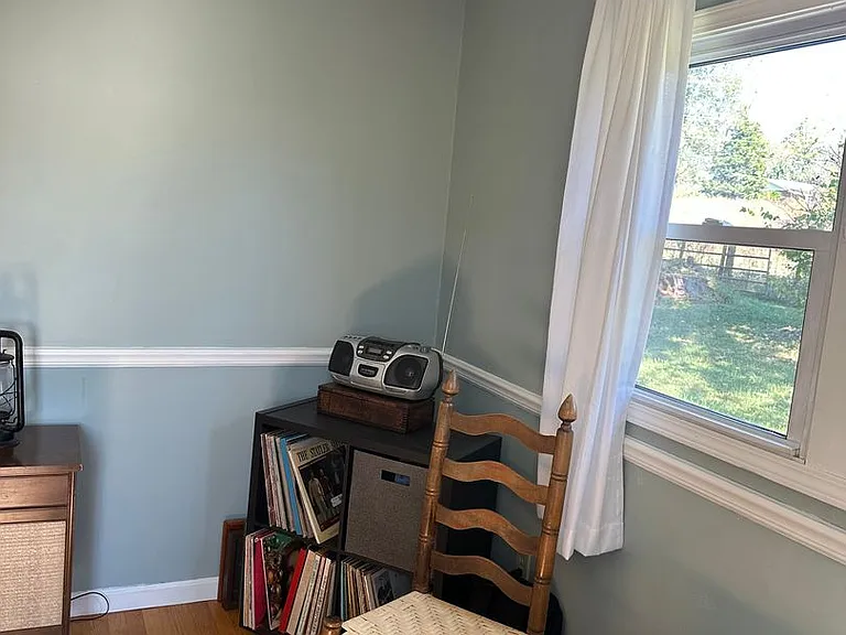 19427 Saturn Dr — Photo 27