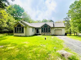 350 Brier Crest Rd, Blakeslee, PA 18610