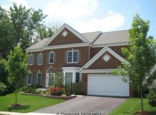 12827 Owens Glen Dr, Fairfax, VA