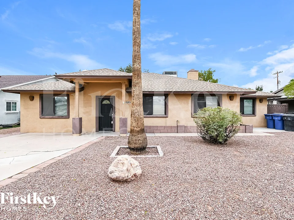 1520 W Bentley St