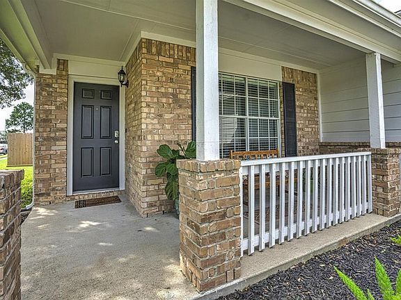 3rd image of 3202 Wheatmeadow Ct