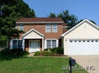 107 Dunwoody Dr, Glen Carbon, IL