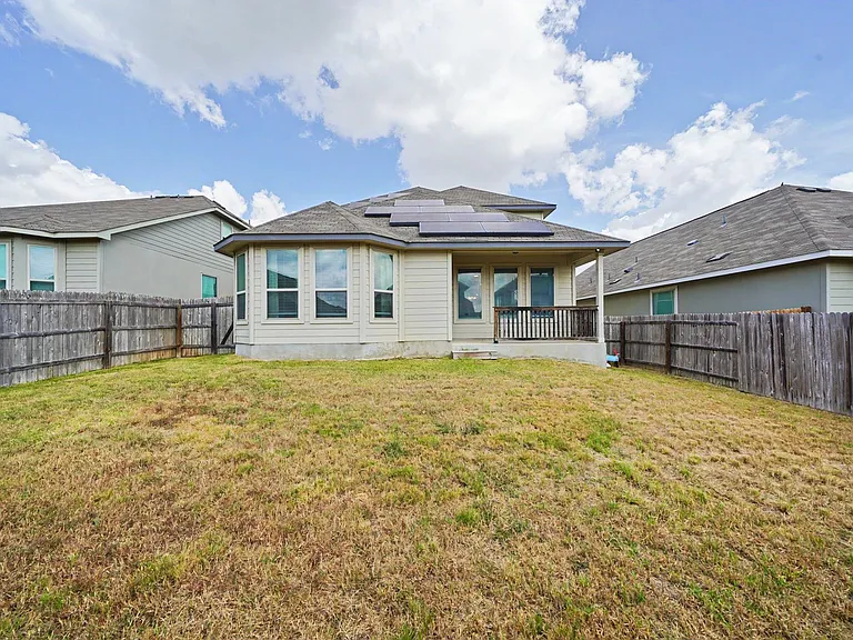 6810 Comanche Band — Photo 46
