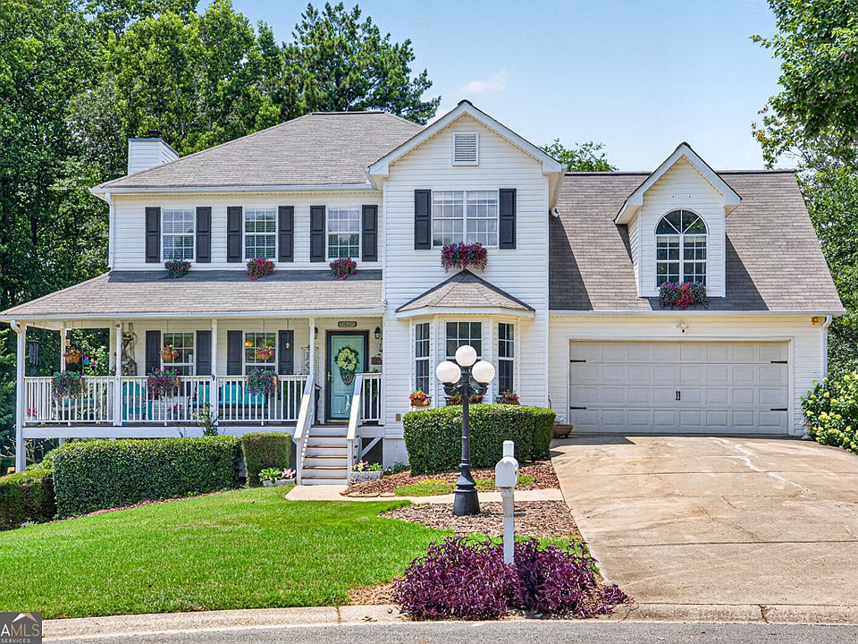 1st image of 400 Nicole Ct