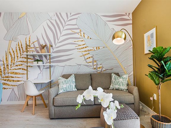 4th image of 3900 Biscayne Blvd #N-823