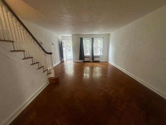 4th image of 7864 Provident St