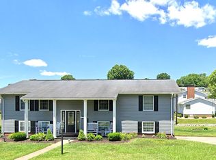 119 Pinewood Ave, Bridgeport, WV 26330