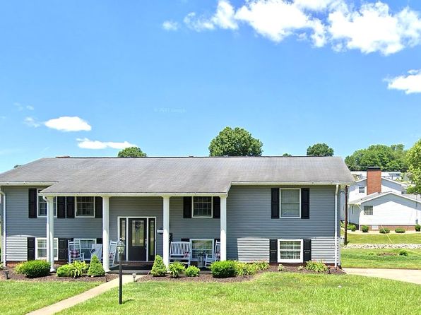 119 Pinewood Ave