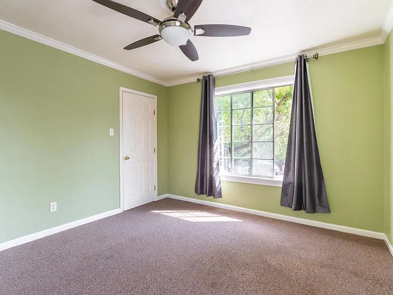 515 Flynn Ave — Photo 18