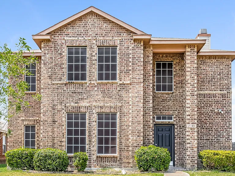 1253 Spring Water Dr — Photo 1