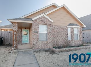 1412 SW 23rd St, Moore, OK 73170