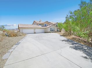 34710 Caprock Rd, Agua Dulce, CA 91390