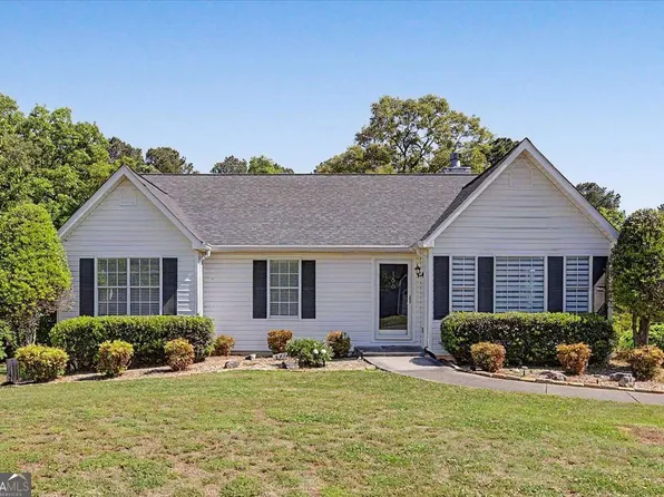 166 Hanover Cir SE, Calhoun, GA 30701