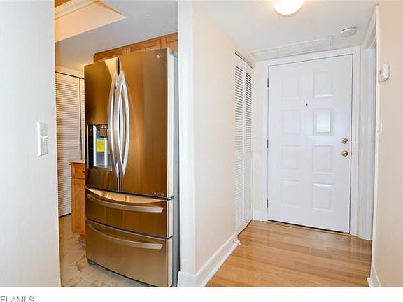 3rd image of 13240 White Marsh Ln #3131