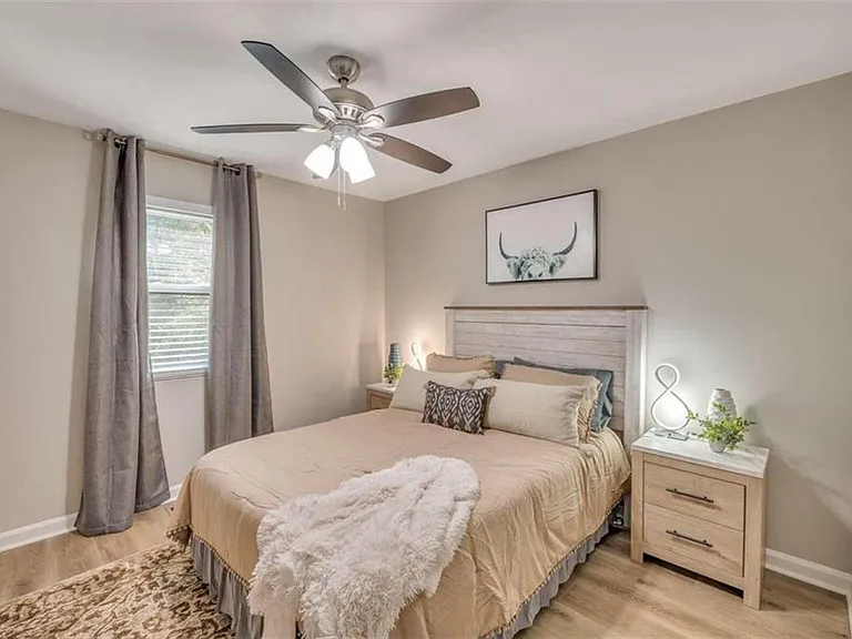 165 Bentley Pkwy — Photo 18