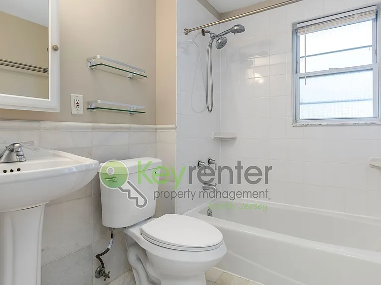 22 Preston St — Photo 16