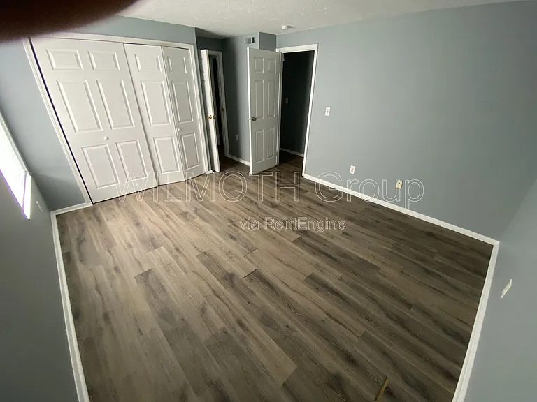 11405 Dunshire Dr — Photo 14