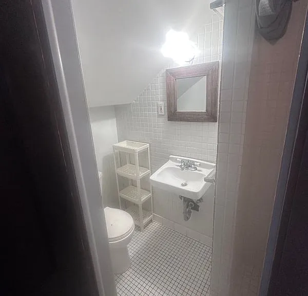 2217 Colfax Ave S #STUDIO — Photo 5