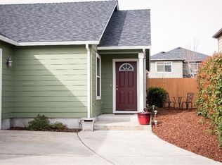 621 Kaitlin Ln, Medford, OR 97501