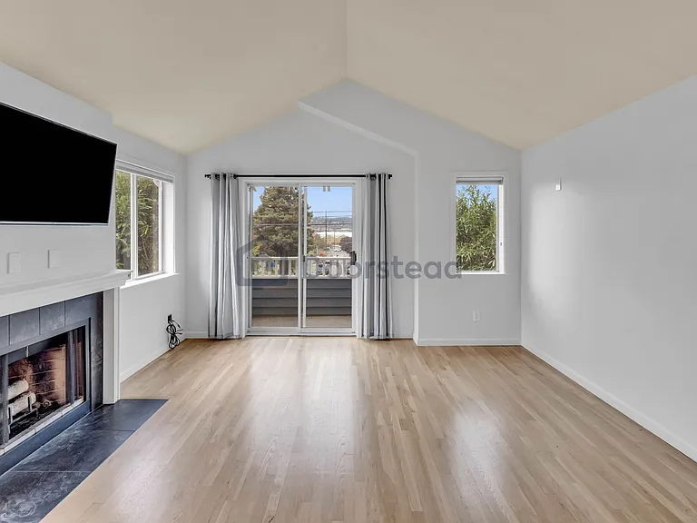 4336 5th Ave NW — Photo 9