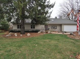 725 11th Ave, La Grange, IL 60525