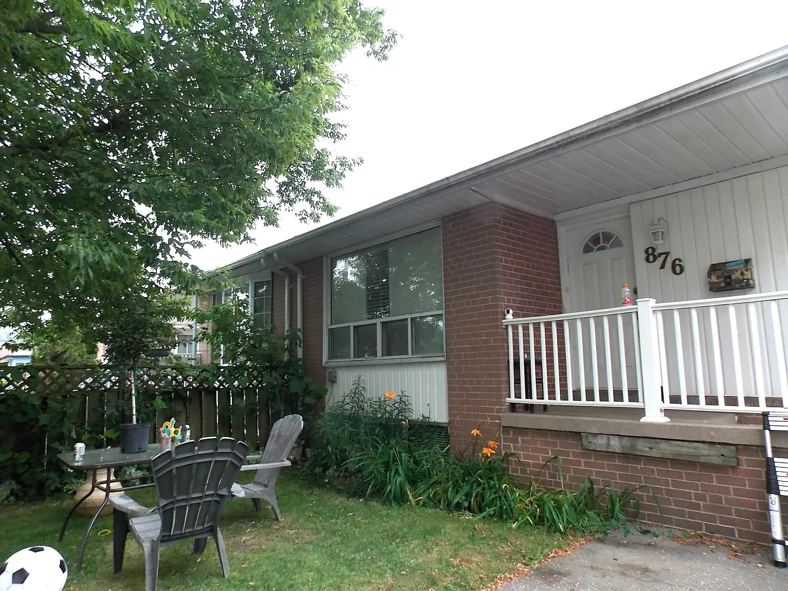 3 bed, 1240 sqft, $2,350 — Photo 1