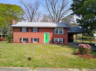 4410 Belford Rd, Fayetteville, NC 28314
