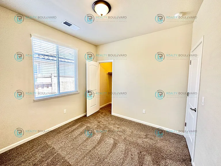 6809 Apus Dr — Photo 43