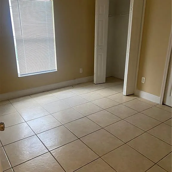2702 Robin Ave S — Photo 16