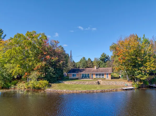 1084 Vlach Rd, Eagle River, WI 54521