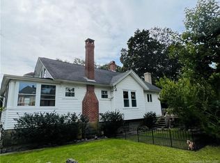 83 Broad St, Killingly, CT 06239