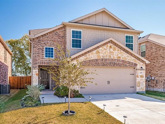2nd image of 845 Poppy Cove Ln