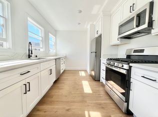 1833 1/2 S Oxford Ave, Los Angeles, CA 90006