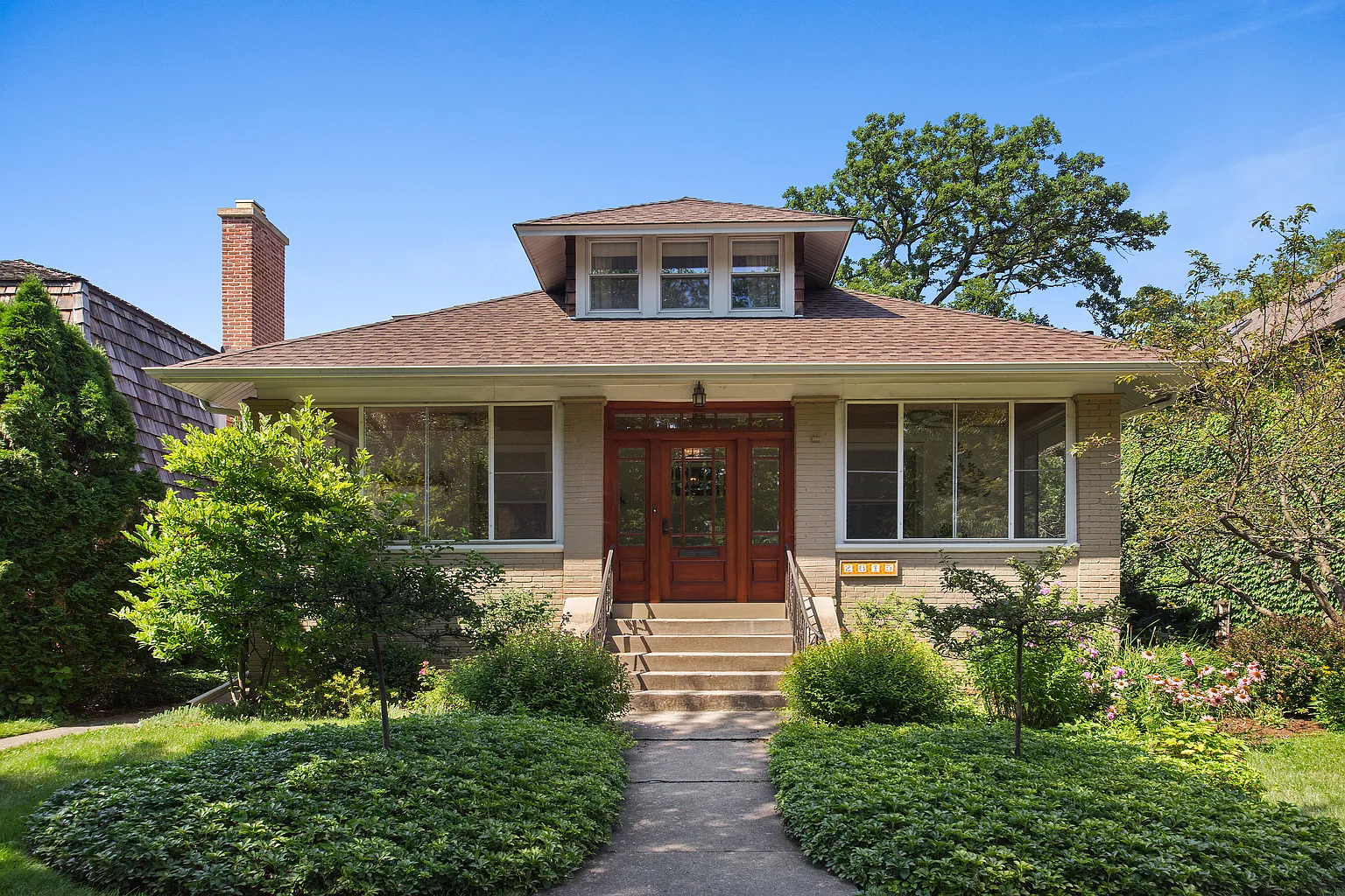 2615 Park Pl photo 1