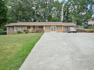 2888 Mockingbird Cir, Duluth, GA 30096