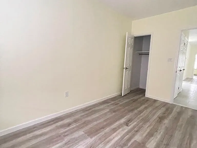 125 Bay 8 St #2A — Photo 10