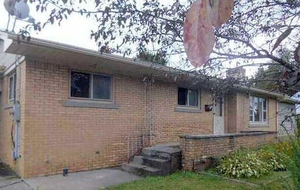 1st image of 2709 W 32nd St