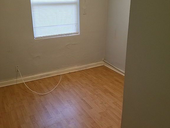 5th image of 1736 W 26th St