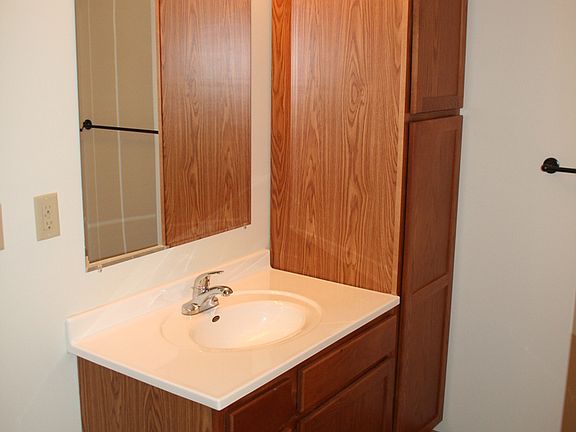 4th image of 2732 Scenic Dr #211