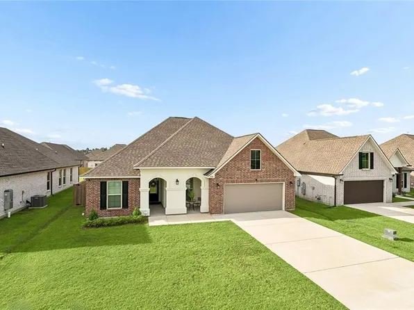 1436 Zachery Ct, Covington, LA 70435