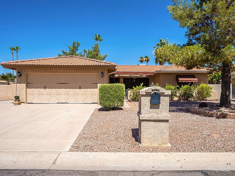 1st image of 25468 S Truro Dr