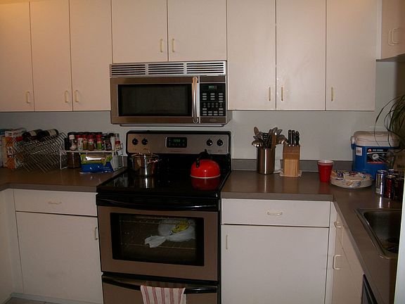 5th image of 100 W Squantum St APT 218