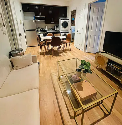 Rented by Living New York | media 28