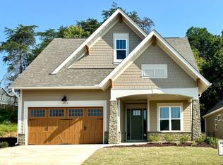 2952 Alveston Dr, Concord, NC 28027