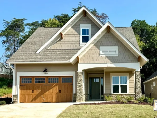 2952 Alveston Dr NW, Concord, NC 28027