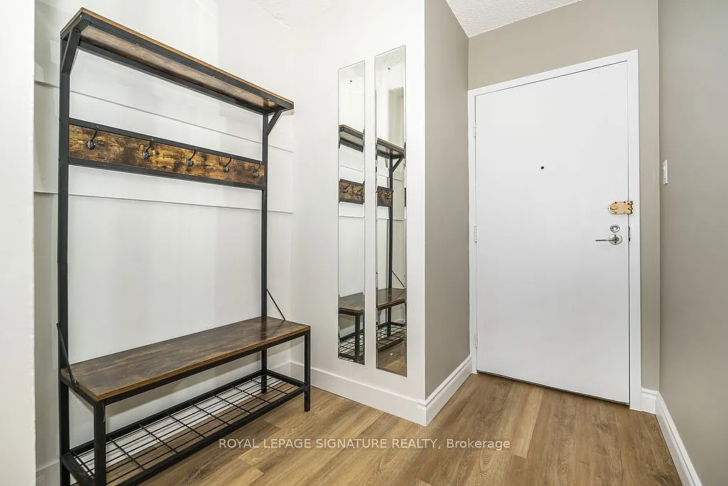 3 bed, $2,850 — Photo 2